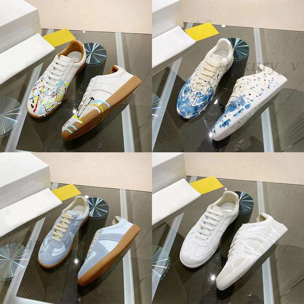 maisons casual shoes men sneakers spliced solid color cowhide shoe suede leather trainers rubber sole sneaker stitching low-comfort walking, Black
maisons casual shoes men sneakers spliced solid color cowhide shoe suede leather trainers rubber sole sneaker stitching low-comfort walking, Black