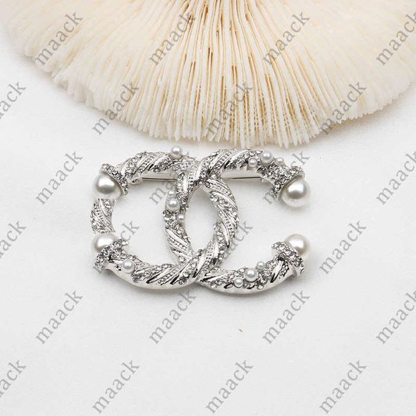 famous brooch design gold silver letters desinger women rhinestone pearl letter brooches suit pin fashion jewelry clothing decoration access, Gray
famous brooch design gold silver letters desinger women rhinestone pearl letter brooches suit pin fashion jewelry clothing decoration access, Gray