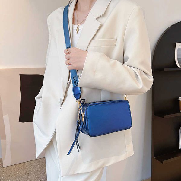 multicolor camera bag designer handbags women wide straps shoulder bags wallet brand crossbody flap snapsfashion handbag 230407
multicolor camera bag designer handbags women wide straps shoulder bags wallet brand crossbody flap snapsfashion handbag 230407