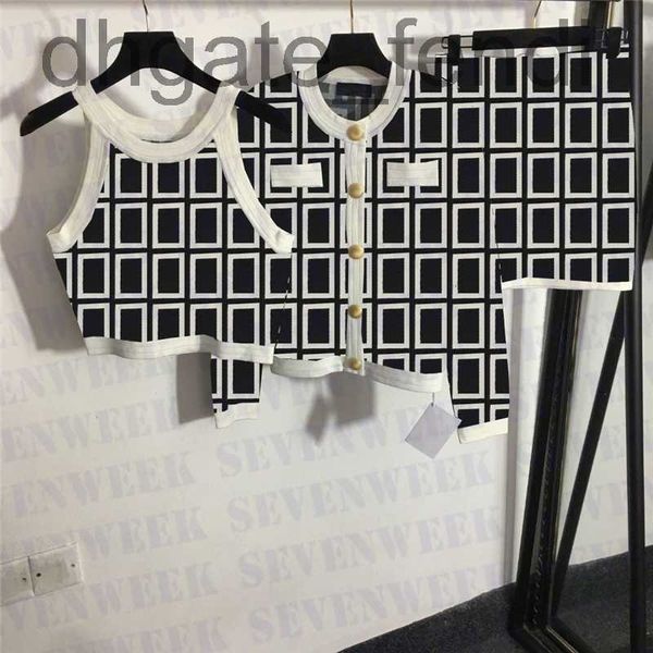 women's sweaters designermaze pattern womens knits vest cardigan dress 3pcs sets long sleevee knitting sweatshirts high waist short ski, White;black
women's sweaters designermaze pattern womens knits vest cardigan dress 3pcs sets long sleevee knitting sweatshirts high waist short ski, White;black