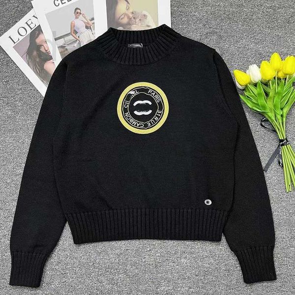 women's sweaters designer autumn/winter new knitted round neck letter emblem youth reducing age girl sweater fashion waist versatile fo, White;black
women's sweaters designer autumn/winter new knitted round neck letter emblem youth reducing age girl sweater fashion waist versatile fo, White;black