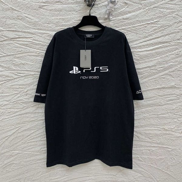 designer new women t shirt high edition 2023 summer family ps5 co branded printed couple sleeve t-shirt, White;black
designer new women t shirt high edition 2023 summer family ps5 co branded printed couple sleeve t-shirt, White;black