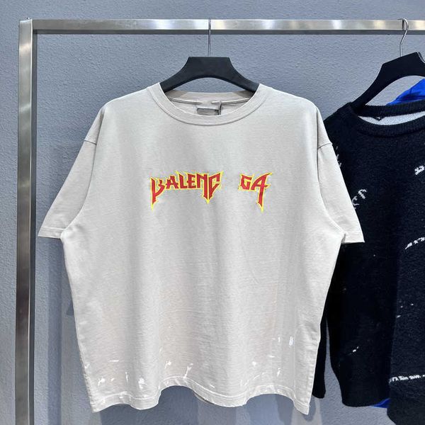 2023 new women's tshirt shirt edition family lightning letter speckle print heavy wash washed worn hole loose sleeve t-shirt, White;black
2023 new women's tshirt shirt edition family lightning letter speckle print heavy wash washed worn hole loose sleeve t-shirt, White;black
