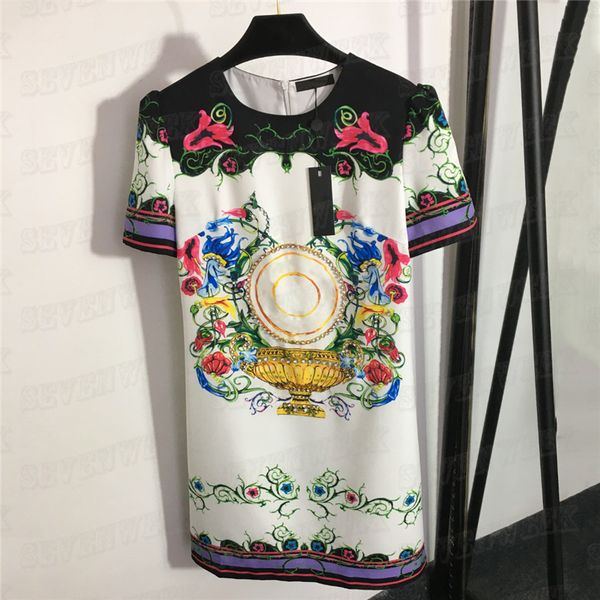 rhinestone letter dresses for women vintage pattern round neck short sleeve dress summer party skirts, Black;gray
rhinestone letter dresses for women vintage pattern round neck short sleeve dress summer party skirts, Black;gray