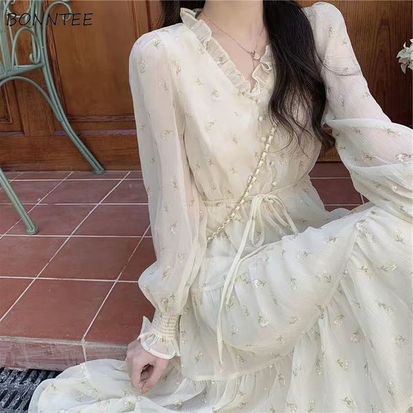 casual dresses long sleeved chiffon women's autumn flowers french style gentle middle-aged and elderly casual sweet lace elegant throug, Black;gray
casual dresses long sleeved chiffon women's autumn flowers french style gentle middle-aged and elderly casual sweet lace elegant throug, Black;gray