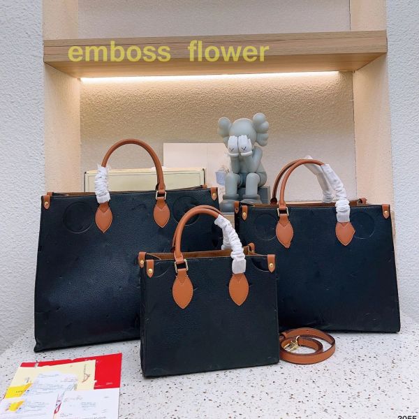 High Quality Designer Bag Unisex Luxury onthego Tote Bags Pure Color Letter Shopping Bag Internal Interval Large Capacity Shoulder Bags 3 Size Options, Green
High Quality Designer Bag Unisex Luxury onthego Tote Bags Pure Color Letter Shopping Bag Internal Interval Large Capacity Shoulder Bags 3 Size Options, Green