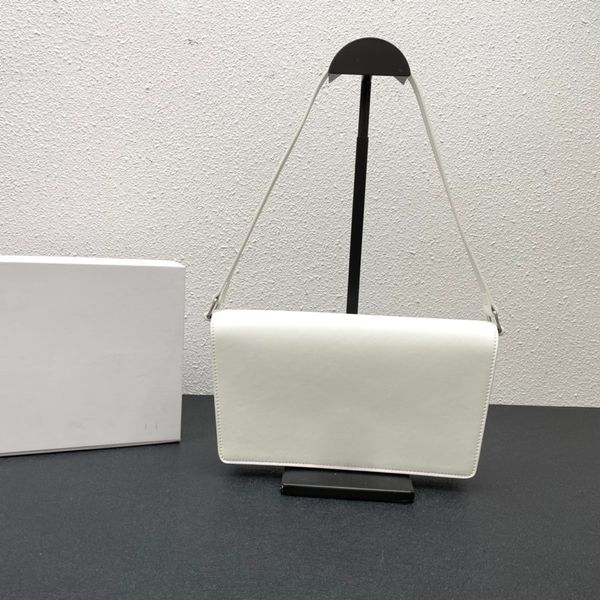 new underarm bag designer triomph handbag ladies shoulder bag glossy cow leather canvas fashion tote bag luxury crossbody bags new 2023
new underarm bag designer triomph handbag ladies shoulder bag glossy cow leather canvas fashion tote bag luxury crossbody bags new 2023