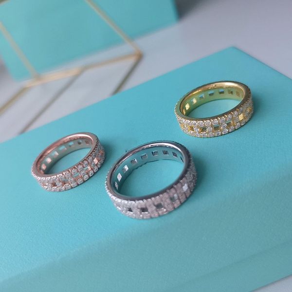 925 silver 18k gold stones plating wide wedding engagement rings for women luxury hollowed out diamond size 7 8 9 men christmas party gifts
925 silver 18k gold stones plating wide wedding engagement rings for women luxury hollowed out diamond size 7 8 9 men christmas party gifts