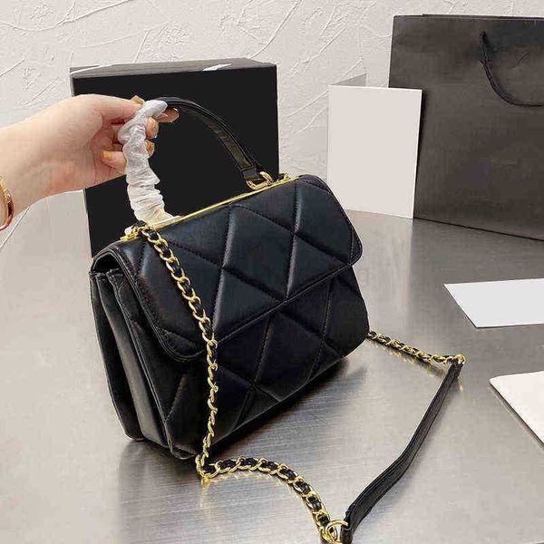 flap bag leather 5a fashion bag quilted italic treatment classic chain shoulder flap large capacity famous designer with box ccity messenger
flap bag leather 5a fashion bag quilted italic treatment classic chain shoulder flap large capacity famous designer with box ccity messenger
