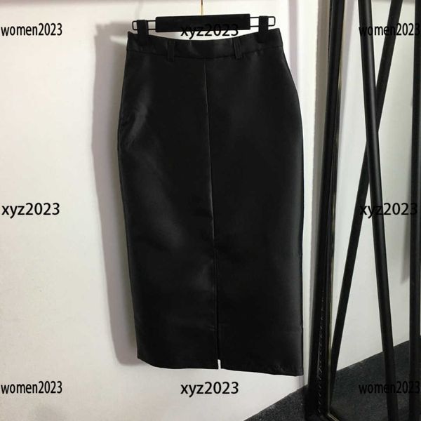 luxury designer dress for women designer high waisted split skirt embroidered letter skirt new arrivals, Black
luxury designer dress for women designer high waisted split skirt embroidered letter skirt new arrivals, Black