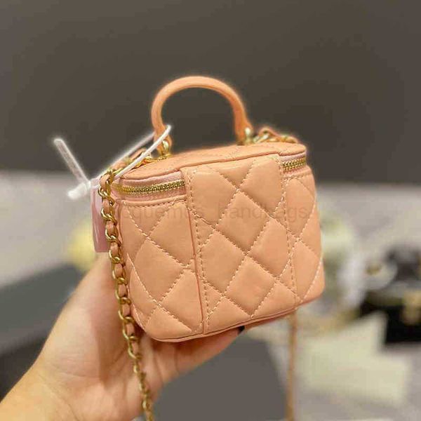 chaanel ccity mini classic diamond lipstick bag women designer chain shoulder key bags leather shoulder bags crossbody lady purses 01100719
chaanel ccity mini classic diamond lipstick bag women designer chain shoulder key bags leather shoulder bags crossbody lady purses 01100719