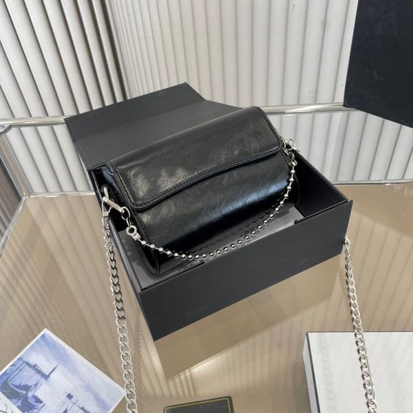 women's handbag designer bag fashion chain bag luxury black alphabet one shoulder bag casual fashion leather party underarm bag classic
women's handbag designer bag fashion chain bag luxury black alphabet one shoulder bag casual fashion leather party underarm bag classic