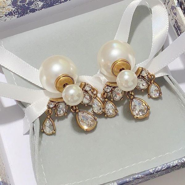 designer earrings 925 silver fashionable luxury earrings atmospheric simple water drop diamond pearl earrings crystal pearl earrings jewelry, Golden;silver
designer earrings 925 silver fashionable luxury earrings atmospheric simple water drop diamond pearl earrings crystal pearl earrings jewelry, Golden;silver