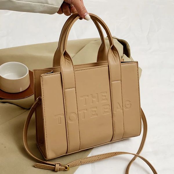 marc the tote bag designer bags mj single totes designer bag women casual canvas fashion shoulder bag crossbody bag shopping handbag, Red;black
marc the tote bag designer bags mj single totes designer bag women casual canvas fashion shoulder bag crossbody bag shopping handbag, Red;black