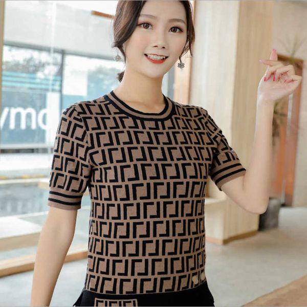 2023 womens designer t shirt tracksuit shirt classic long sleeve slim fit graphic full body double letter jacquard round neck unisex, White;black
2023 womens designer t shirt tracksuit shirt classic long sleeve slim fit graphic full body double letter jacquard round neck unisex, White;black