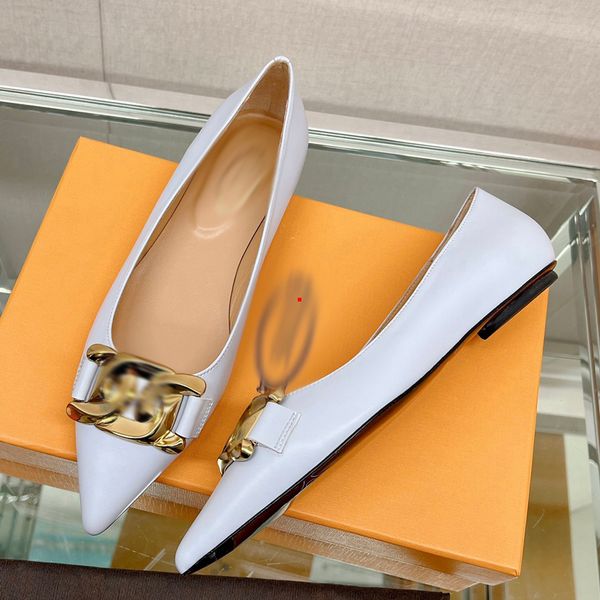 2023 fashion shoes high heels for women luxurys designers dress shoes classic rivets styles woman stiletto genuine leather point toe pumps o, Black
2023 fashion shoes high heels for women luxurys designers dress shoes classic rivets styles woman stiletto genuine leather point toe pumps o, Black