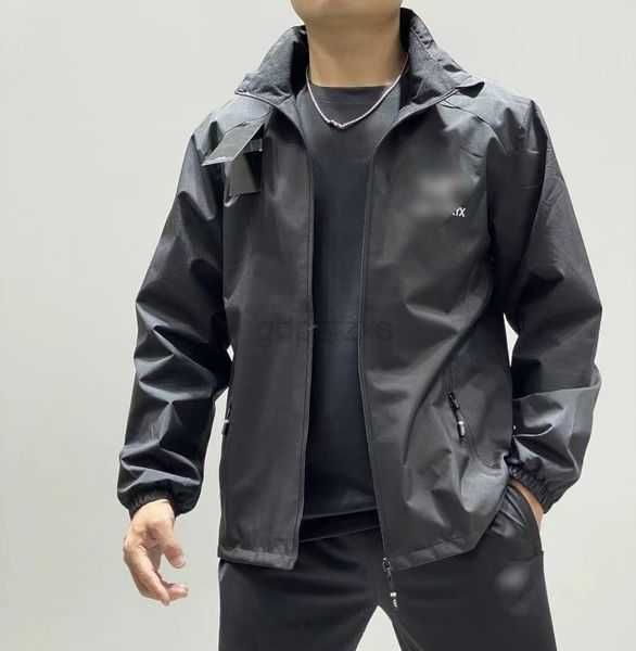 men's jacket spring and autumn co bred american version of stormtrooper hard shell couple outdoor waterproof mountaineering men's, Black;brown
men's jacket spring and autumn co bred american version of stormtrooper hard shell couple outdoor waterproof mountaineering men's, Black;brown