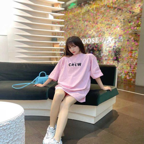 2023 womens designer t shirt tracksuit spring high edition summer crew hyun elegant letter print os loose version couple sleeve t-shirt, White
2023 womens designer t shirt tracksuit spring high edition summer crew hyun elegant letter print os loose version couple sleeve t-shirt, White