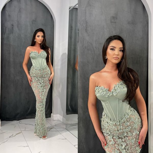 chic strapless mermaid prom dresses sleeveless lace appliques party dresses 3d flowers custom made evening dress, Black;red
chic strapless mermaid prom dresses sleeveless lace appliques party dresses 3d flowers custom made evening dress, Black;red
