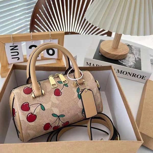 women genuine real leather speedy handbag shoulder bag 25 strap handbags ladies tote can stamping luxurys designers womens bags 0001
women genuine real leather speedy handbag shoulder bag 25 strap handbags ladies tote can stamping luxurys designers womens bags 0001