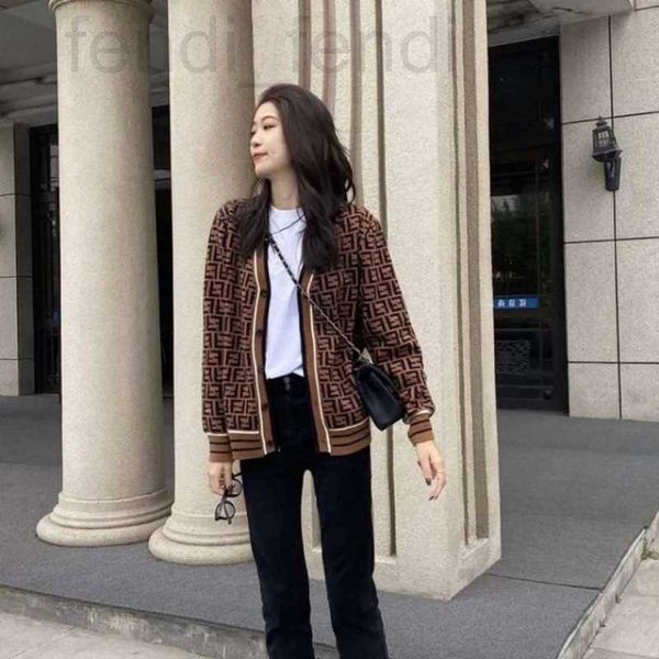 women's sweaters designer simon double letter v-neck knitted cardigan shirt 2021 spring new coat 4npw, White;black
women's sweaters designer simon double letter v-neck knitted cardigan shirt 2021 spring new coat 4npw, White;black