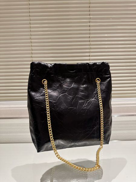 new oil wax cowhide garbage bag one shoulder crossbody bag casual street versatile women
new oil wax cowhide garbage bag one shoulder crossbody bag casual street versatile women