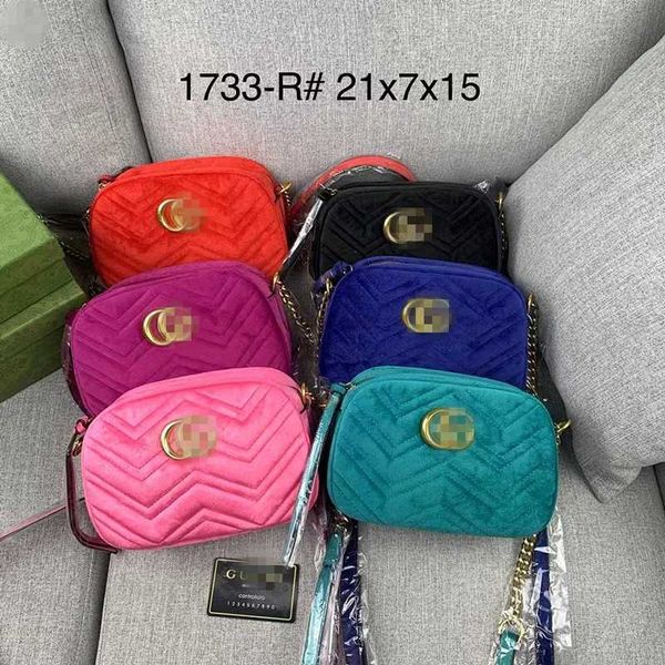 suede fashion embroidery thread classic single shoulder oblique straddle women's bag
suede fashion embroidery thread classic single shoulder oblique straddle women's bag