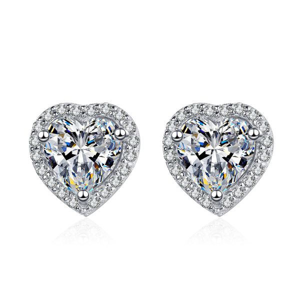 0.5ct 1ct 2ct moissanite heart stud earrings 925 sterling silver PT 950 plated VVS heart moissanite stud earrings for women
0.5ct 1ct 2ct moissanite heart stud earrings 925 sterling silver PT 950 plated VVS heart moissanite stud earrings for women