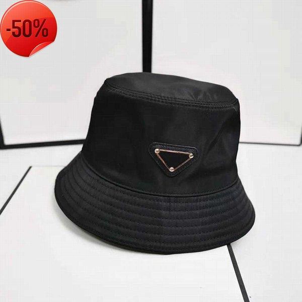 pra man bucket hat mens caa womens designer trucker hats mens triangle badge beanie wide brim hats casquettes outdoor casual fashion caas be, Blue;gray
pra man bucket hat mens caa womens designer trucker hats mens triangle badge beanie wide brim hats casquettes outdoor casual fashion caas be, Blue;gray