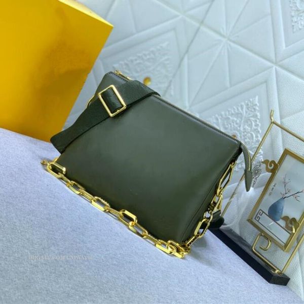 luxury designer women bag handbag shoulder bags with box chain embossed patters letters flowers ladies purse wholesale
luxury designer women bag handbag shoulder bags with box chain embossed patters letters flowers ladies purse wholesale