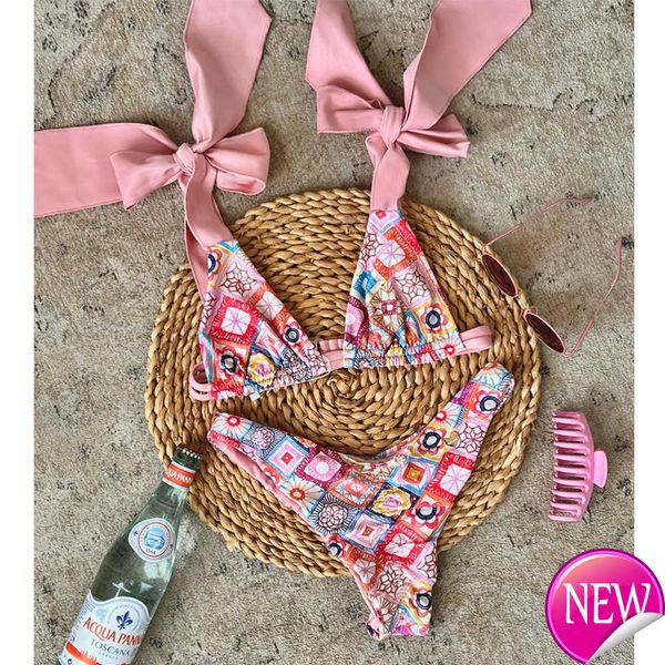 2023 print bikini set micro bathing suit cute swimwear women swimsuit ruffle bikini high waist maillot de bain
2023 print bikini set micro bathing suit cute swimwear women swimsuit ruffle bikini high waist maillot de bain