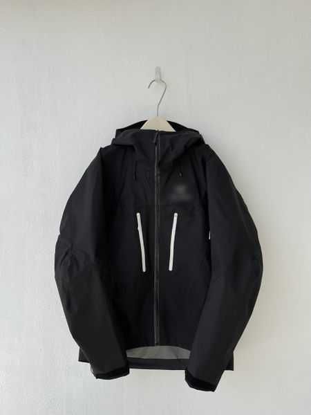 men's jacket spring and autumn co bred american version of stormtrooper hard shell couple outdoor waterproof mountaineering men's, Black;brown
men's jacket spring and autumn co bred american version of stormtrooper hard shell couple outdoor waterproof mountaineering men's, Black;brown
