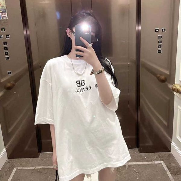 2023 womens designer t shirt tracksuit shirt high edition 2023 summer family mosaic letter print loose sleeve t-shirt, White;black
2023 womens designer t shirt tracksuit shirt high edition 2023 summer family mosaic letter print loose sleeve t-shirt, White;black