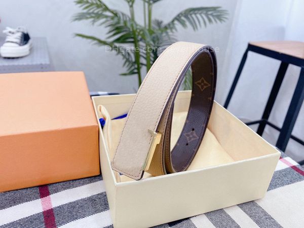 2023 women belt calfskin series 3.0cm width high-end head layer calfskin double-sided available, Black;brown
2023 women belt calfskin series 3.0cm width high-end head layer calfskin double-sided available, Black;brown
