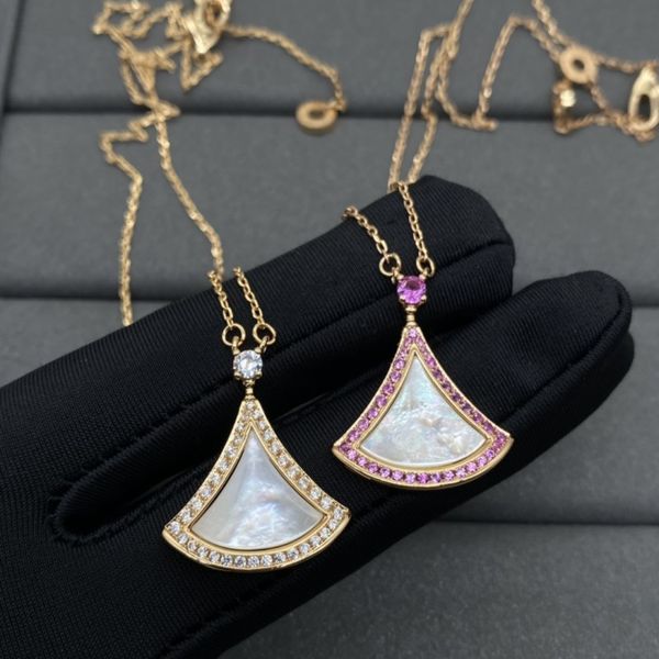 designer classic luxury h pendant necklaces women 18k gold letter necklace luxury design jewelry colorfast hypoallergenic, Silver
designer classic luxury h pendant necklaces women 18k gold letter necklace luxury design jewelry colorfast hypoallergenic, Silver