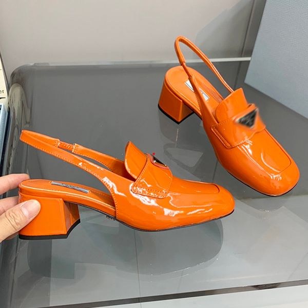 2023 fashion shoes high heels for women luxurys designers dress shoes classic rivets styles woman stiletto genuine leather point toe pumps o, Black
2023 fashion shoes high heels for women luxurys designers dress shoes classic rivets styles woman stiletto genuine leather point toe pumps o, Black