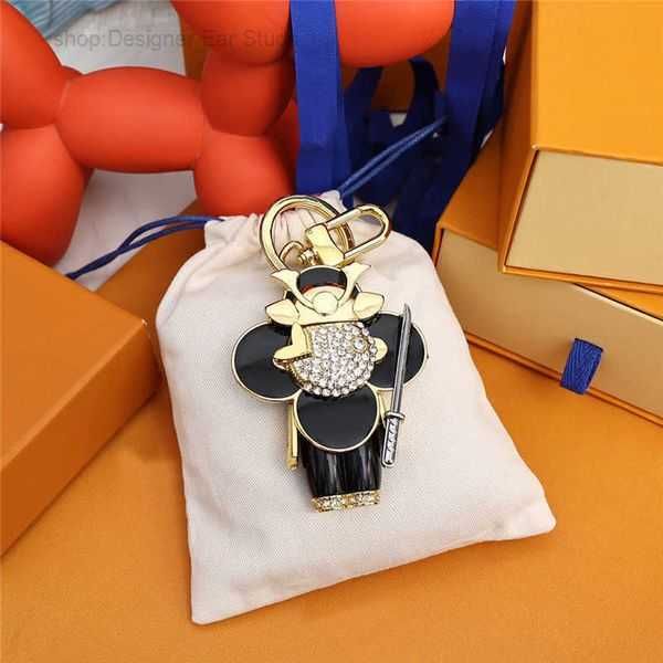 keychains diamond keychain luxury designer sun-flower doll key chains bags pendant carabiner lovers keys buckle 3 weoj, Silver
keychains diamond keychain luxury designer sun-flower doll key chains bags pendant carabiner lovers keys buckle 3 weoj, Silver