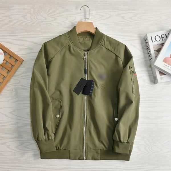 men's jackets american style casual stand neck short jacket spring and autumn solid color simple commuter windproof workwear coat fashi, Black;brown
men's jackets american style casual stand neck short jacket spring and autumn solid color simple commuter windproof workwear coat fashi, Black;brown