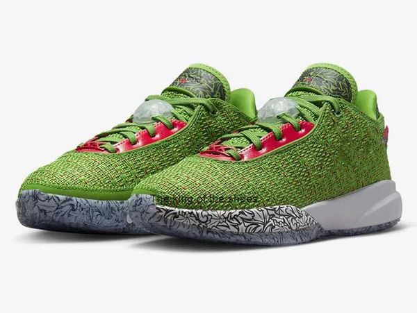 2023 ebrons 20 christmas and time machine shoes barely green multi-color medium soft pink men basketball sport shoe sneakers with box
2023 ebrons 20 christmas and time machine shoes barely green multi-color medium soft pink men basketball sport shoe sneakers with box