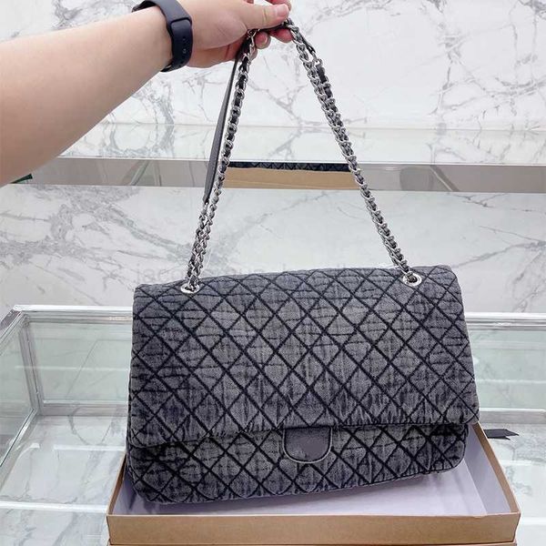 chaanel ccity quality high denim shopping bag fashion large capacity women chain bag french quilted designer handbag crossbody luxurys totes
chaanel ccity quality high denim shopping bag fashion large capacity women chain bag french quilted designer handbag crossbody luxurys totes