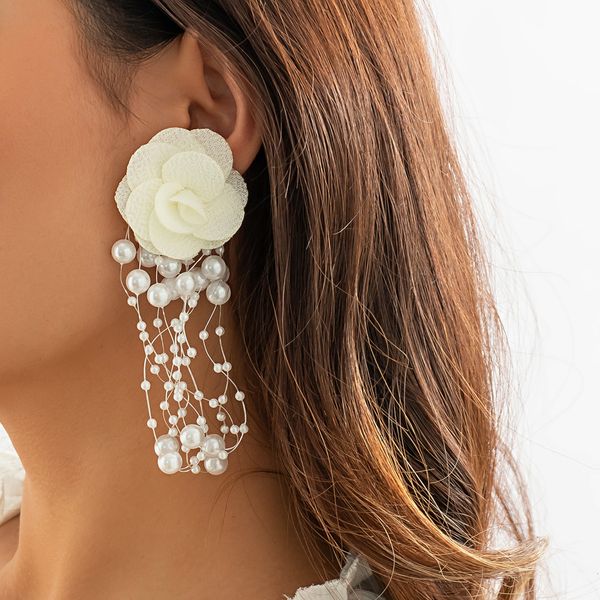 stud big flower with pearl tassels chain earrings for women trendy wedding long hanging earring 2023 fashion jewelry accessories gift 230410, Golden;silver
stud big flower with pearl tassels chain earrings for women trendy wedding long hanging earring 2023 fashion jewelry accessories gift 230410, Golden;silver