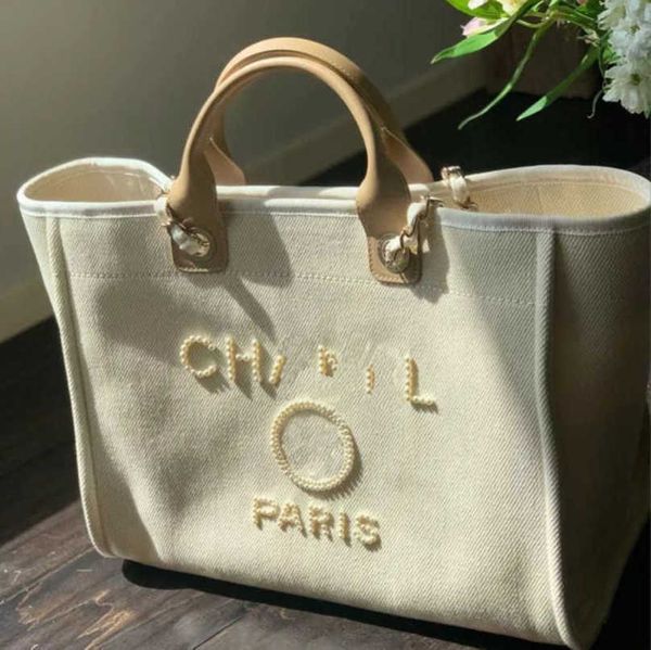fashion luxury women's evening bags ch brand handbag classic canvas beach bag designers female large backpacks capacity small chain pac
fashion luxury women's evening bags ch brand handbag classic canvas beach bag designers female large backpacks capacity small chain pac
