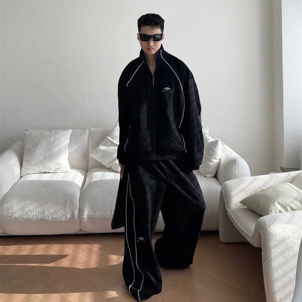 designer summer women t shirt shirt high version family embroidered letter functional jacket loose pants sports suit, Black
designer summer women t shirt shirt high version family embroidered letter functional jacket loose pants sports suit, Black