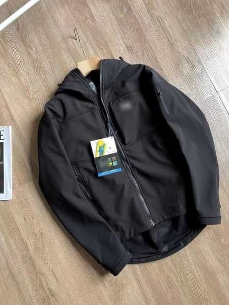 men's jacket spring and autumn co bred american version of stormtrooper hard shell couple outdoor waterproof mountaineering men's, Black;brown
men's jacket spring and autumn co bred american version of stormtrooper hard shell couple outdoor waterproof mountaineering men's, Black;brown