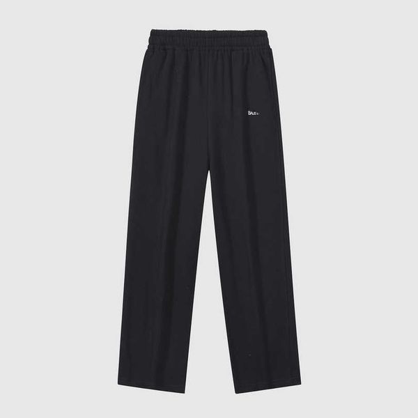 2023 new women's tshirt shirt family correct version quality early autumn city series wide leg guards pants for men women, White;black
2023 new women's tshirt shirt family correct version quality early autumn city series wide leg guards pants for men women, White;black