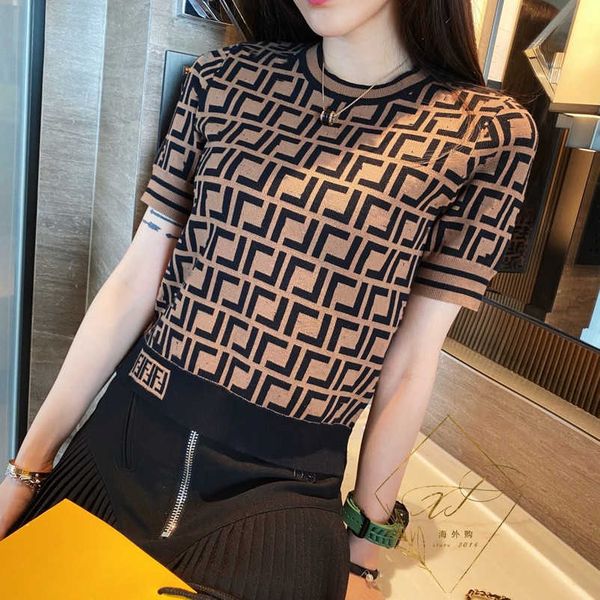2023 new designer womens t shirt high-end autumn/winter classic jacquard contrast panel sleeve t-shirt women, White;black
2023 new designer womens t shirt high-end autumn/winter classic jacquard contrast panel sleeve t-shirt women, White;black