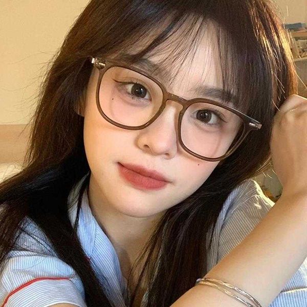 fashion simple large frame plain glasses for bare face cold brown korean anti blue
fashion simple large frame plain glasses for bare face cold brown korean anti blue