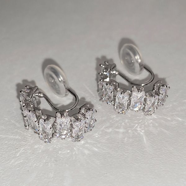 ear cuff fashion fine sparkle zircon c shape metal clip rings for women without piercing cartilage wedding jewelry 230410, Silver
ear cuff fashion fine sparkle zircon c shape metal clip rings for women without piercing cartilage wedding jewelry 230410, Silver