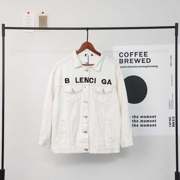 designer women's clothing 20% off shirt high edition 2023 early spring classic chest letter embroidery denim jacket, Black;brown
designer women's clothing 20% off shirt high edition 2023 early spring classic chest letter embroidery denim jacket, Black;brown