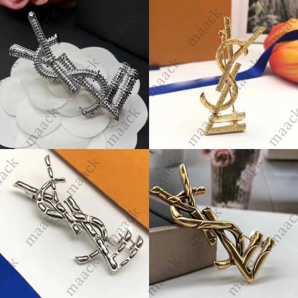 famous design gold y brand desinger brooch women rhinestone pearl brooches suit pin fashion clothing decoration accessories m230411, Gray
famous design gold y brand desinger brooch women rhinestone pearl brooches suit pin fashion clothing decoration accessories m230411, Gray